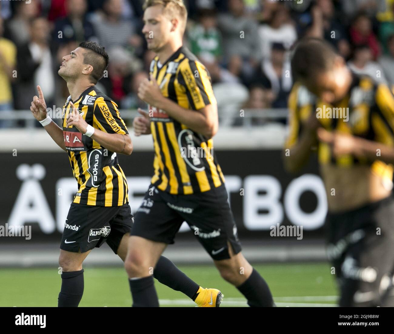 STOCKHOLM 2015-07-20 Hackens Paulo de Oliveira, links, feiert den Elfmeterschießen während des schwedischen Fußballspieles der ersten Liga gegen Hammarby IF in der Bravida Arena in Göteborg, Schweden, am 20. Juli 2015. Foto: Bjorn Larsson Rosvall / TT / Code 9200 Stockfoto