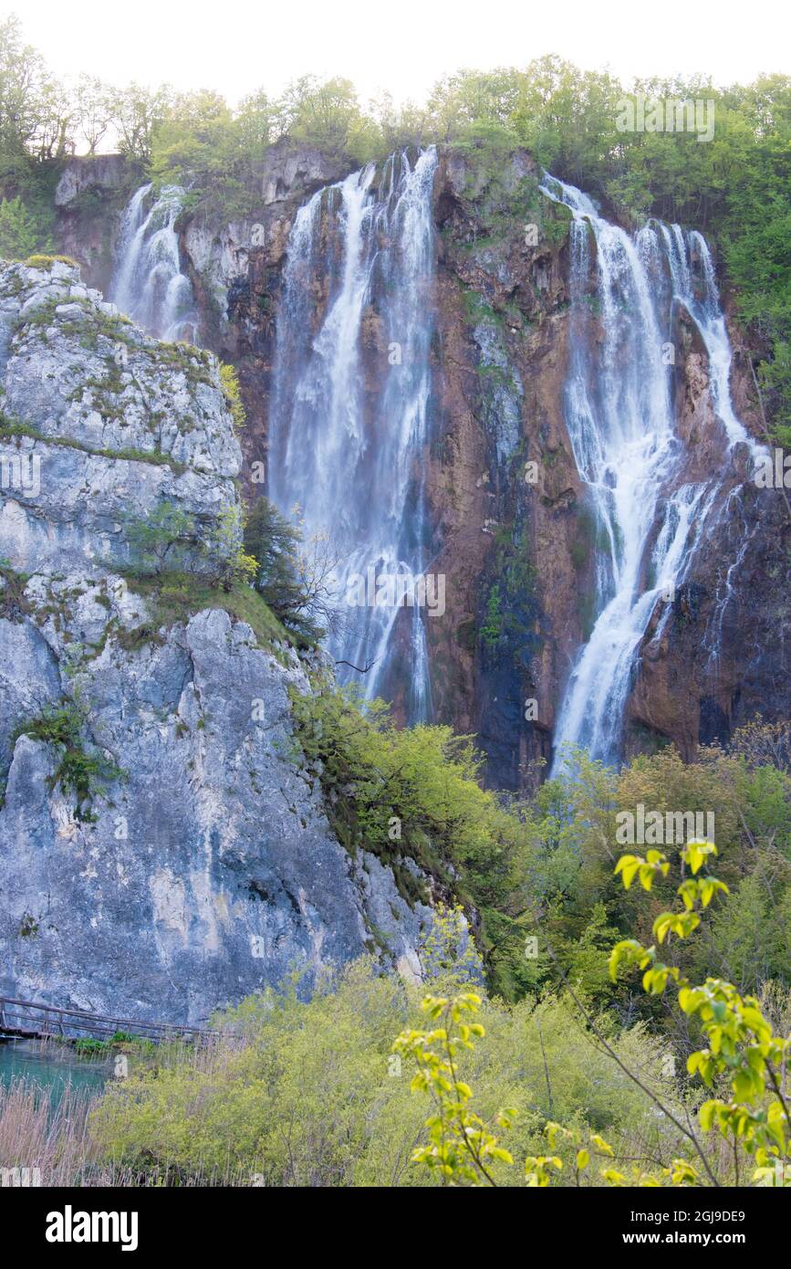 Europa, Kroatien, Nationalpark Plitvice Veliki Slap (Großer Wasserfall) Stockfoto