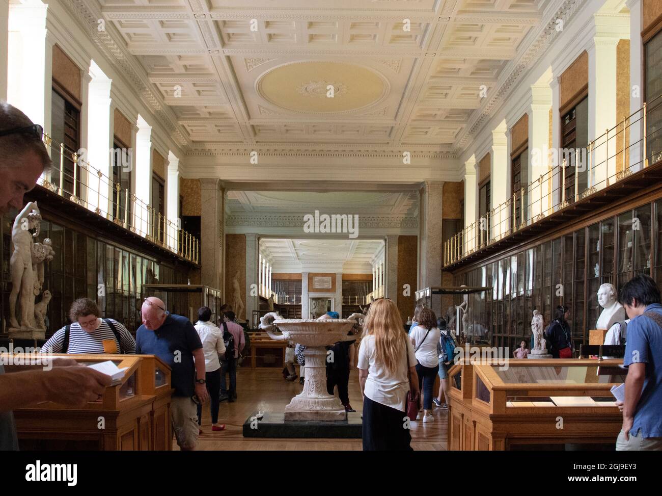Original-Galerie des British Museum erbaut 1753, das erste öffentliche Museum der Welt. Stockfoto