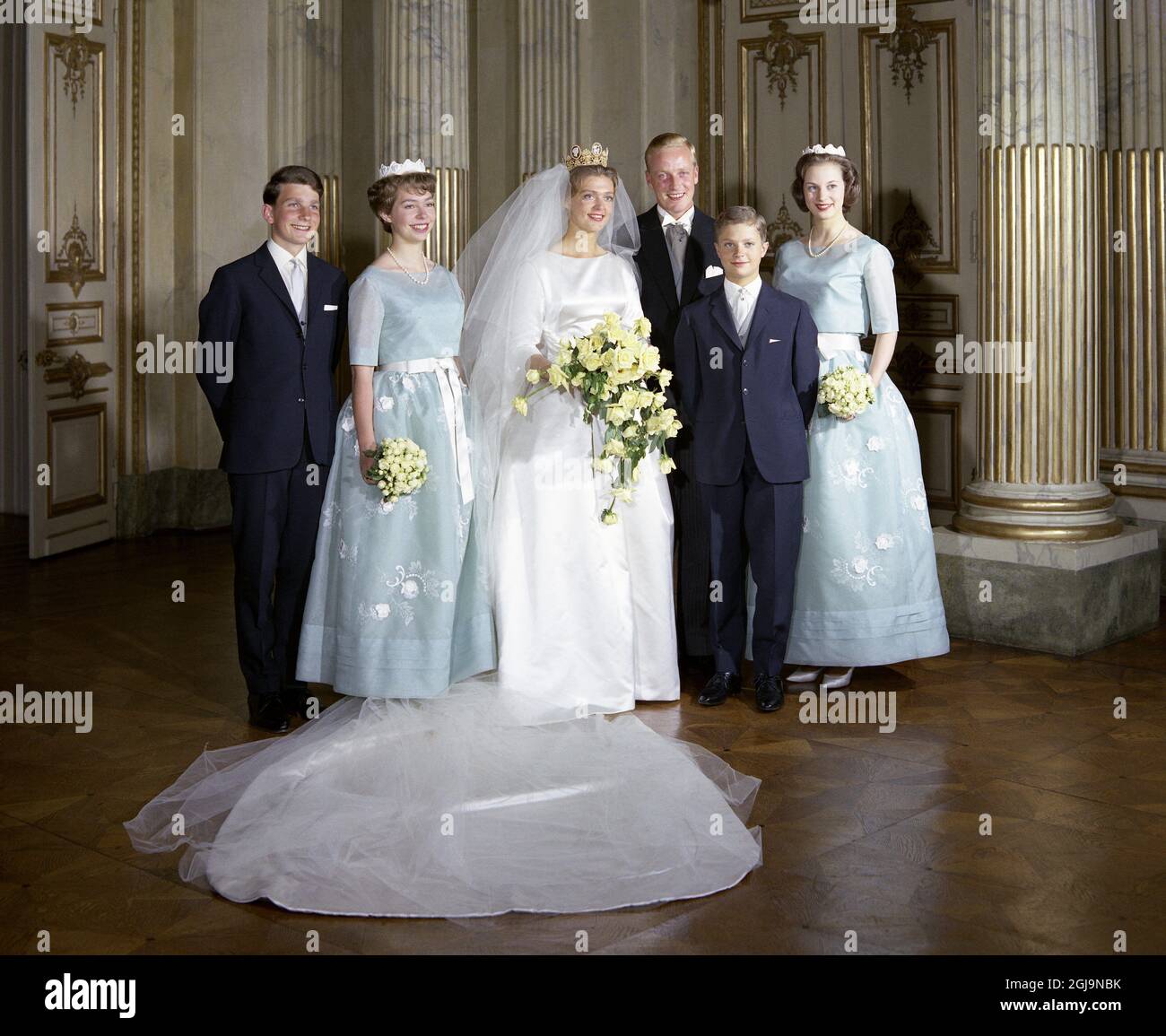 ARKIV 1961. Prinzessin Birgitta und Prinz Johann Georg von Hohenzollern während ihrer Hochzeit. Mit Kronprinz Carl Gustaf (kürzlich König C arl Gustaf) und Prinzessin DÃ©sirÃ©e Foto:Scanpix Historical/ Kod:1901 Scanpix SCHWEDEN Stockfoto