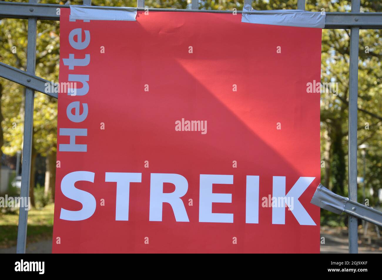 Pflegepersonal´s staatlichen Berliner Vivantes-Krankenhäusern streikt - Fotos: Vivantes Auguste Viktoria Klinik in Schöneberg, Berlin, Deutschland - 9. September 2021. Stockfoto