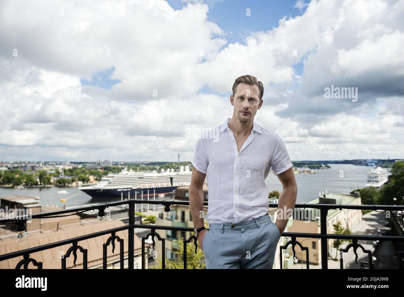 STOCKHOLM 20160711 Alexander Skarsgard in Stockholm wirbt am Montag, 11. Juli 2016 für seinen neuesten Film „The Legend of Tarzan“. Foto: Vilhelm Stokstad / TT / Code 11370 Stockfoto