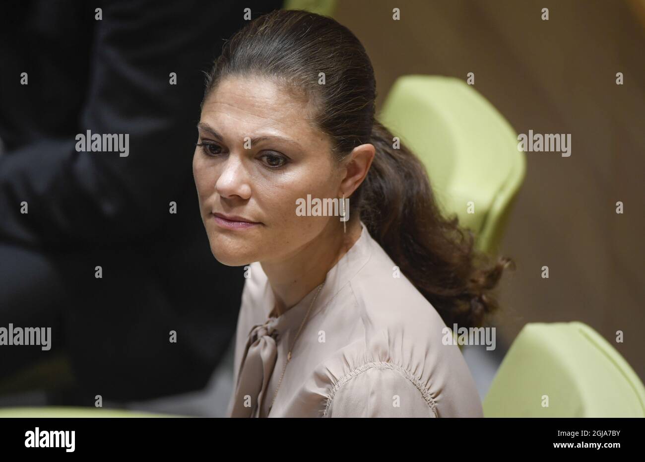 NEW YORK 20160921 Schwedens Kronprinzessin Victoria hört sich am Mittwoch, den 21. September 2016, beim Treffen gegen antimikrobielle Resistenzen am Hauptsitz der Vereinten Nationen in New York, an, Foto: Pontus Lundahl / TT / kod 10050 Stockfoto
