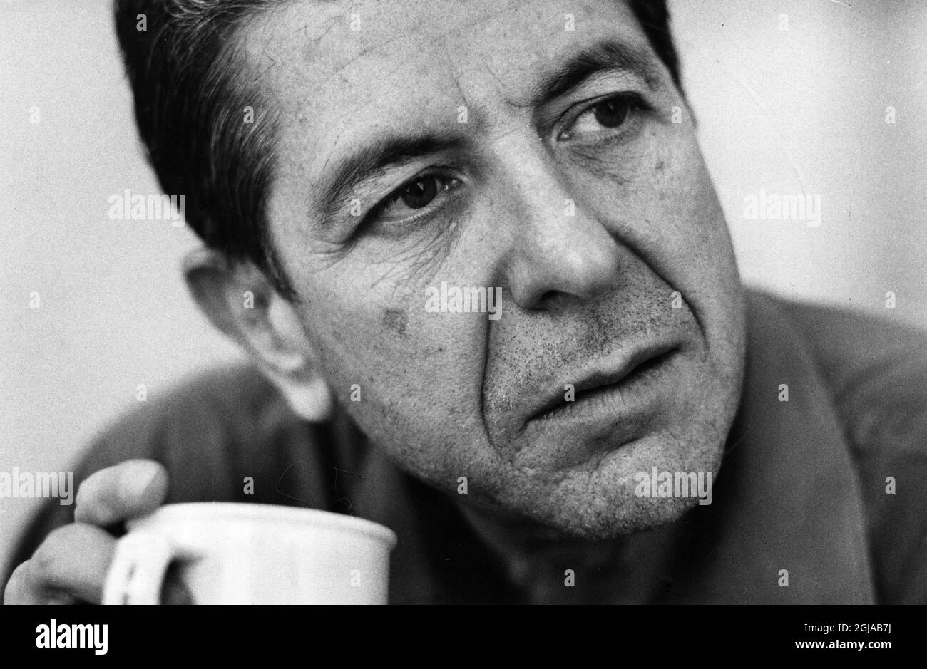 ARKIV STOCKHOLM 1988-02-10 Leonard Cohen, Sänger, Dichter , hier gesehen während eines Interviews in Schweden ist gestorben. Er war 82 Jahre alt Foto: Hakan Lindgren / DN / TT / Kod: 69 **SCHWEDEN AUS** Stockfoto