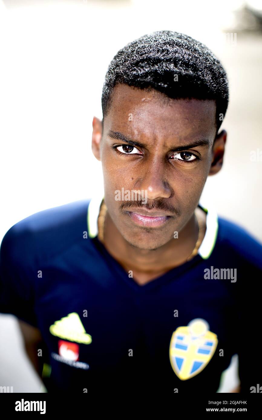 Filebild vom 11 2017. Januar des schwedischen Fußballspielers Alexander Isak beim Training der schwedischen Nationalmannschaft während der Vorsaison-Tour in Abu Dhabi. Stockfoto