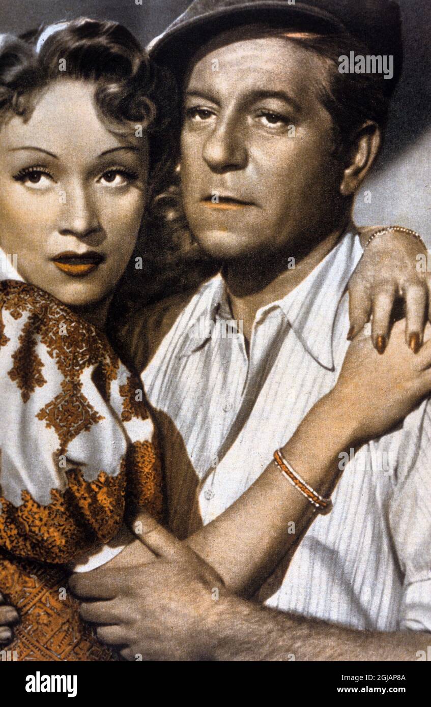 1736829 Martin Roumagnac, Regie Georges Lacombe, 1946 (Filmstill); (add.info.: Martin Roumagnac (The Room Upstairs) von Georges Lacombe mit Marlene Dietriche und Jean Gabin, 1946.); © Alcina; es ist möglich, dass einige Werke dieses Künstlers in einigen Gebieten durch Rechte Dritter geschützt werden können. Stockfoto