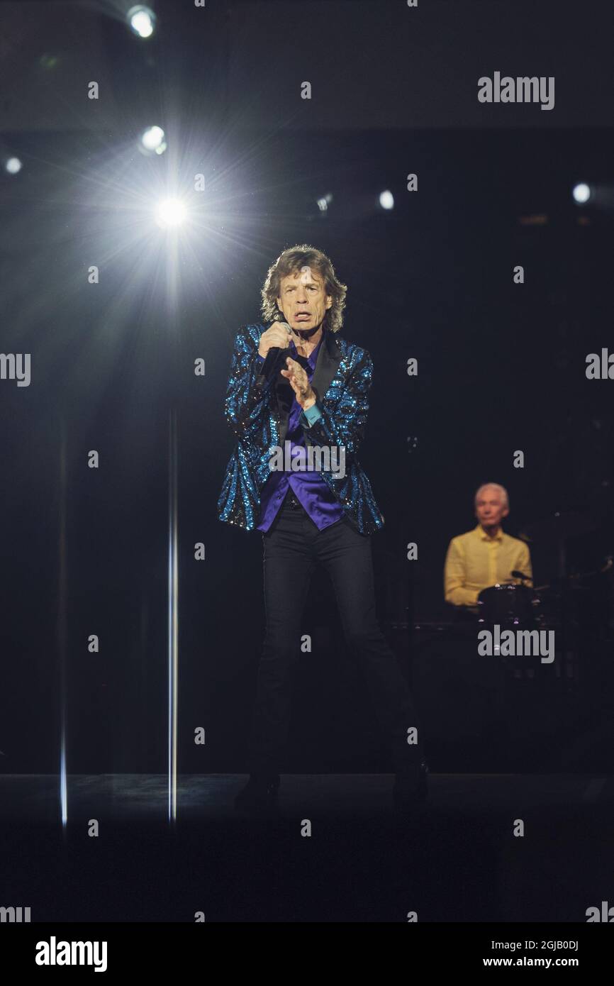 STOCKHOLM 2017-10-12 Sängerin der Band 'The Rolling Stones Mick Jagger tritt am Donnerstag, den 12. Oktober 2017, in der Friends Arena in Stockholm auf. Foto: Stina Stjernkvist / TT / kod 11610 Stockfoto