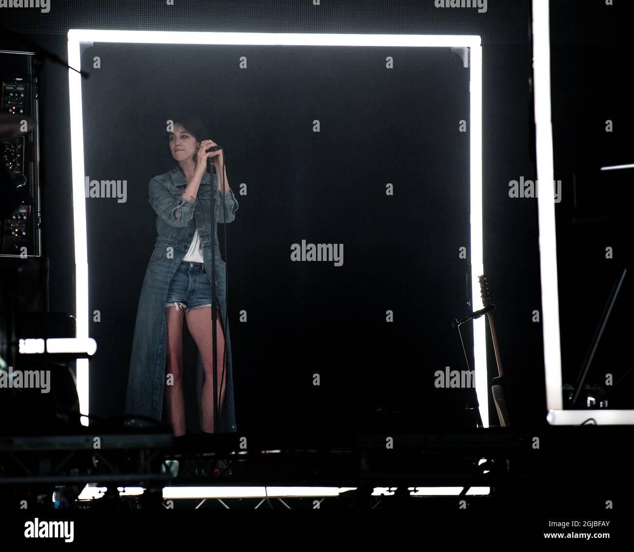 GOTEBORG 2018-08-09 Charlotte Gainsbourg spielt beim Musikfestival Way Out West in Göteborg, Schweden, 9. August 2018. Foto Bjorn Larsson Rosvall / TT / Kod 9200 Stockfoto