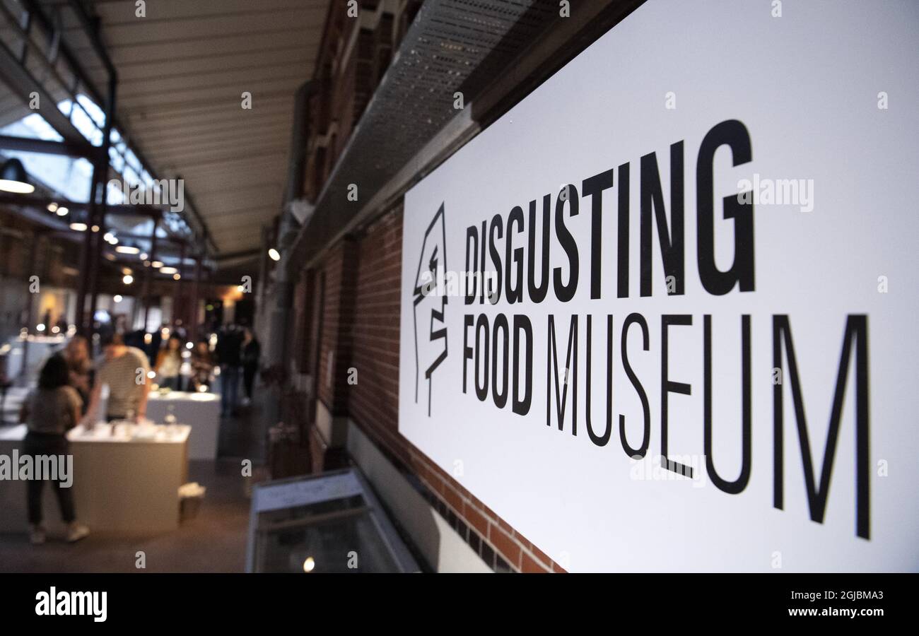 Das ekelhafte Lebensmittelmuseum in Malmö, Schweden 4. November 2018. Das Ekeling Food Museum lädt Besucher ein, die Welt des Essens zu erkunden und ihre Vorstellungen davon, was essbar ist und was nicht, herauszufordern. Die Ausstellung zeigt 80 der ekelhaftesten Lebensmittel der Welt. Zehn davon stehen den Besuchern jeden Tag zur Verfügung. Foto: Johan Nilsson / TT / Kod 50090 Stockfoto