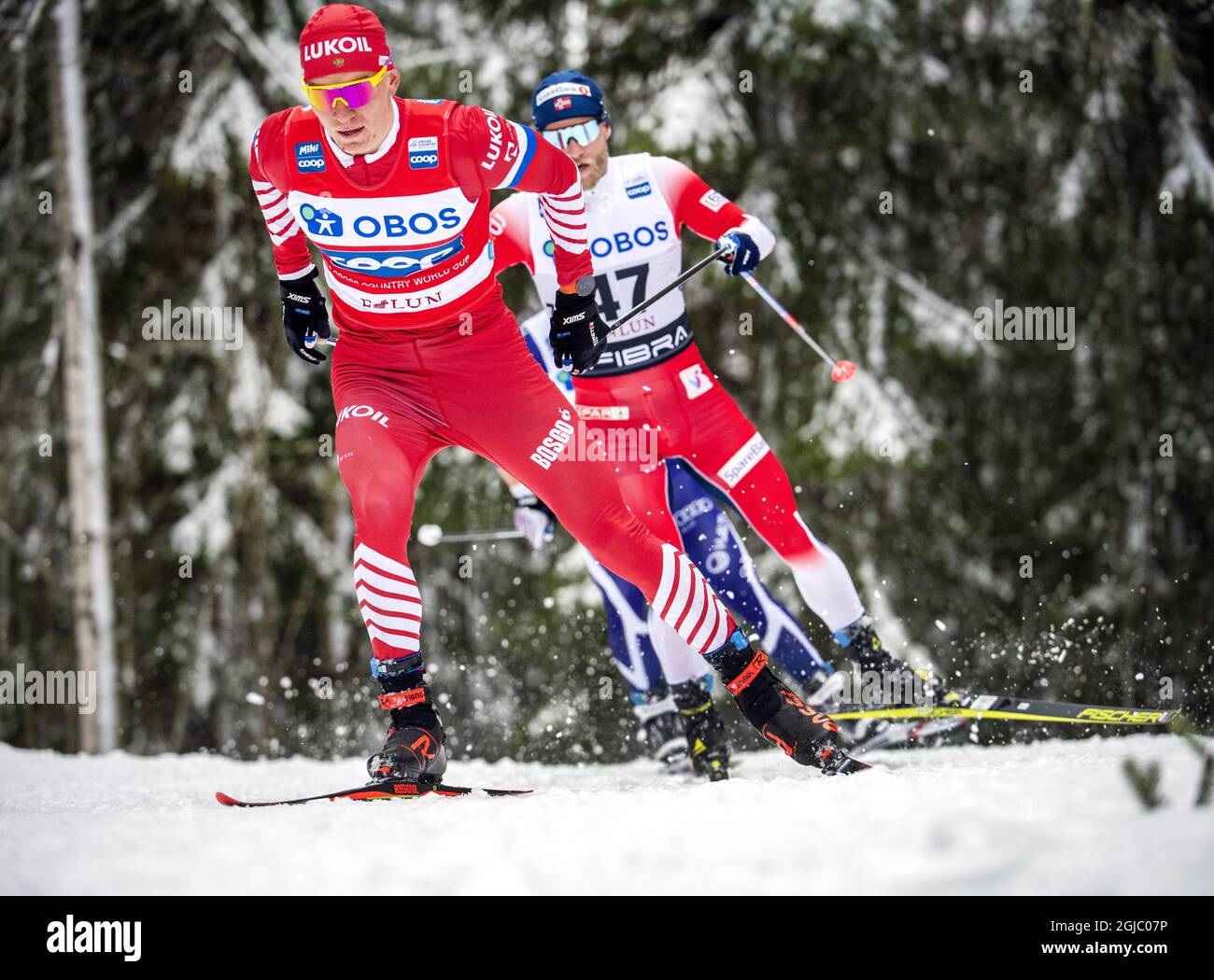 FALUN GONG-PRAKTIZIERENDEN 2019-03-17 der russische Alexander Bolchunov in Aktion, gefolgt von dem norwegischen Martin Johnsrud Sundby während der FIS Weltmeisterschaft 15 km Intervallstart in Falun Sonntag, den 17. März 2019. Foto Ulf Palm / TT / Kod 9110 Stockfoto
