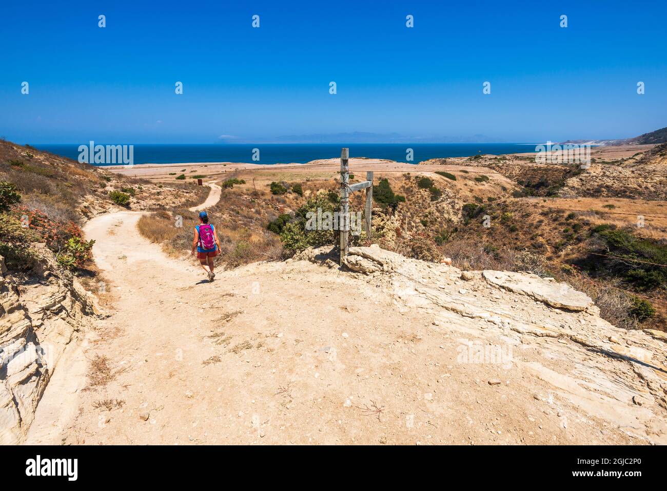 Wanderer im Water Canyon, Santa Rosa Island, Channel Islands National Park, Kalifornien, USA. Stockfoto