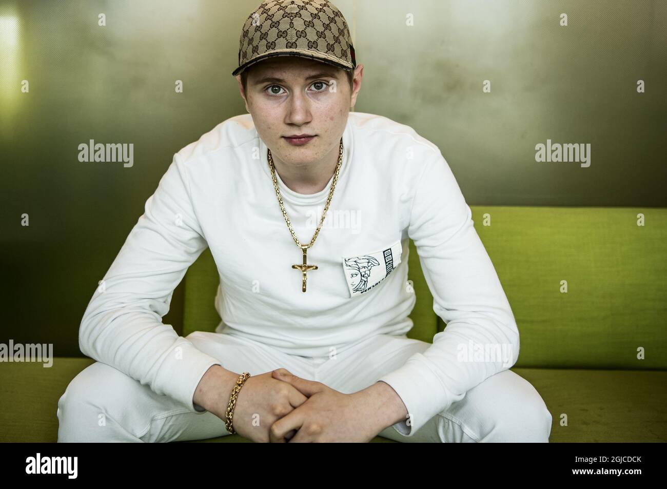 EinÃ¡r, z.B. Nils GrÃ¶nberg, svensk 16-Ã¥Rig rappare, aktuell med sitt Album 'FÃ¶rsta klass'. KEPS FrÃ¥n Gucci. (C) BYRMO CAROLINA / AFTONBLADET / TT * * * EXPRESSEN AUS * * * AFTONBLADET / 85440 Stockfoto