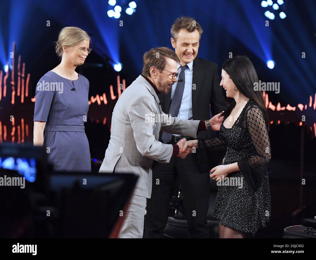 Hedvig Montgomery, Nour El-Refai, BjÃ¶RN Ulvaeus och Fredrik Skavlan 'Skavlan' TV-Show, Stockholm, Schweden, 2019-12-04 (c) Karin TÃ¶rnblom / TT Kod 2377 Stockfoto