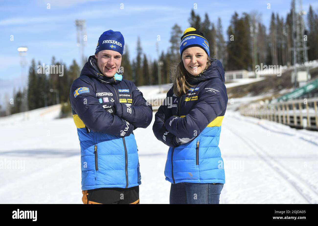 Ostersund 20200407 Sebastian Samuelsson Och Stina Nilsson Fotograferas Under Presstraffen Med Skidskyttelandslaget Pa Skidskyttestadion I Ostersund Foto Fredrik Sandberg Tt Kod 10080 Stockfotografie Alamy