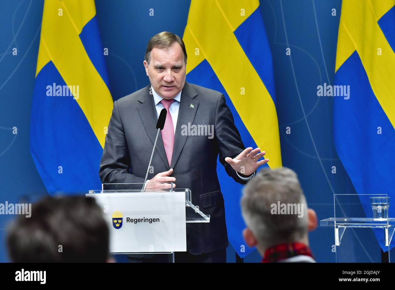 Schwedens Premierminister Stefan Lofven während einer Pressekonferenz am Freitag, den 17. April 2020, in Stockholm, Schweden, über die Lage des Coronavirus (Covid-19). Foto: Jonas Ekstromer / TT kod 10030 Stockfoto