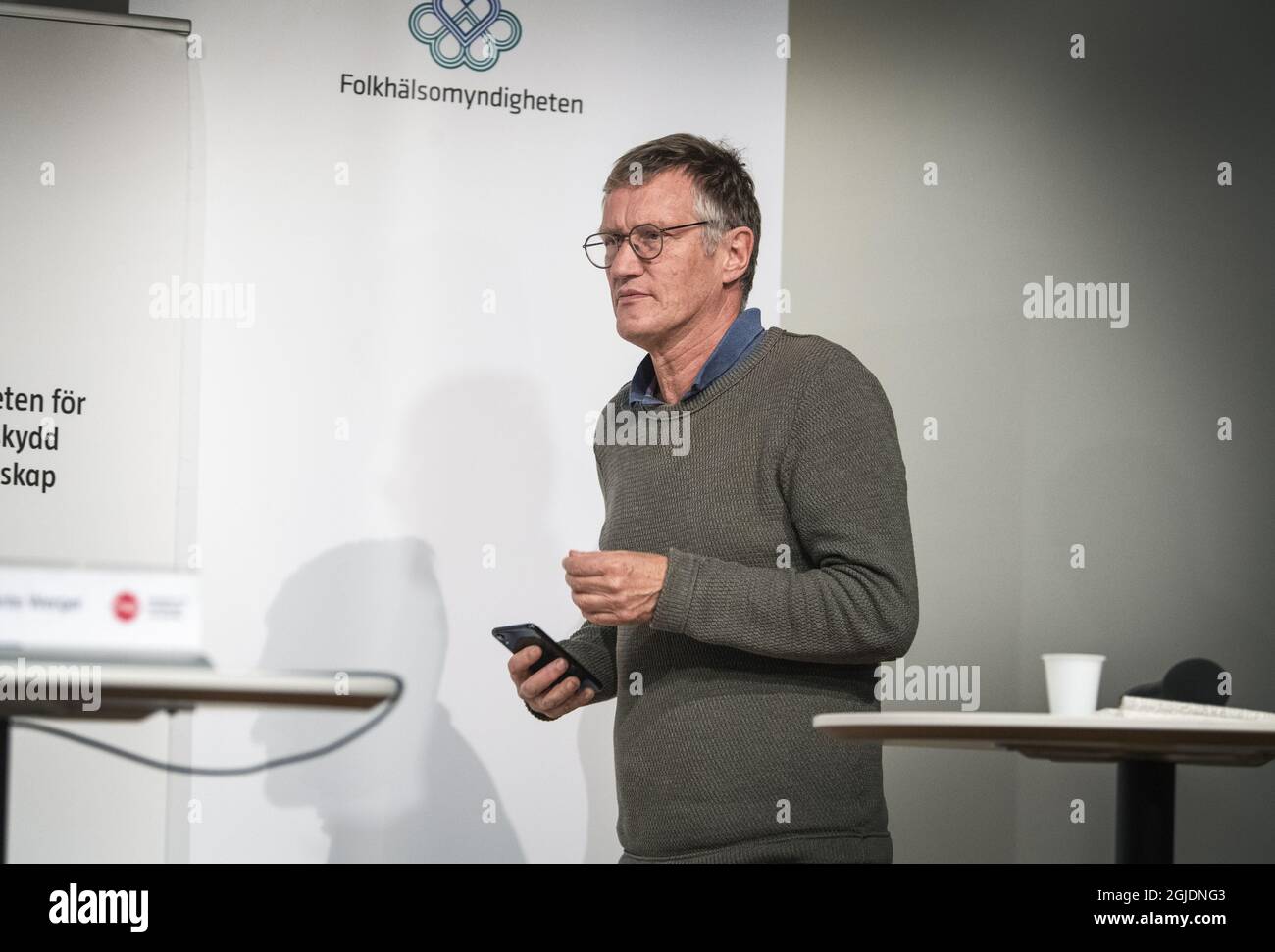 Der staatliche Epidemiologe anders Tegnell von der schwedischen Gesundheitsbehörde kommt zu einer Pressekonferenz über die aktuelle Lage der Coronavirus-Pandemie (Covid-19) am 22. Oktober 2020 in Stockholm, Schweden, Foto: Anders Wiklund / TT / Code 10040 *** SWEDEN OUT *** Stockfoto