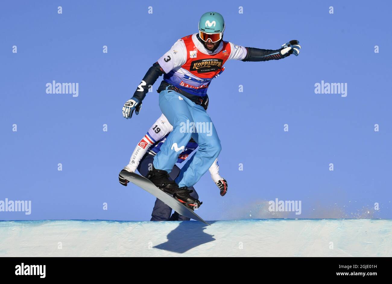 Lucas Eguibar, Spanien, gewinnt am 11. Februar 2021 das große Finale der Herren bei den FIS Snowboard Cross Weltmeisterschaften in Idre, Schweden. Photo anders Wiklund / TT / Code 10040 Stockfoto