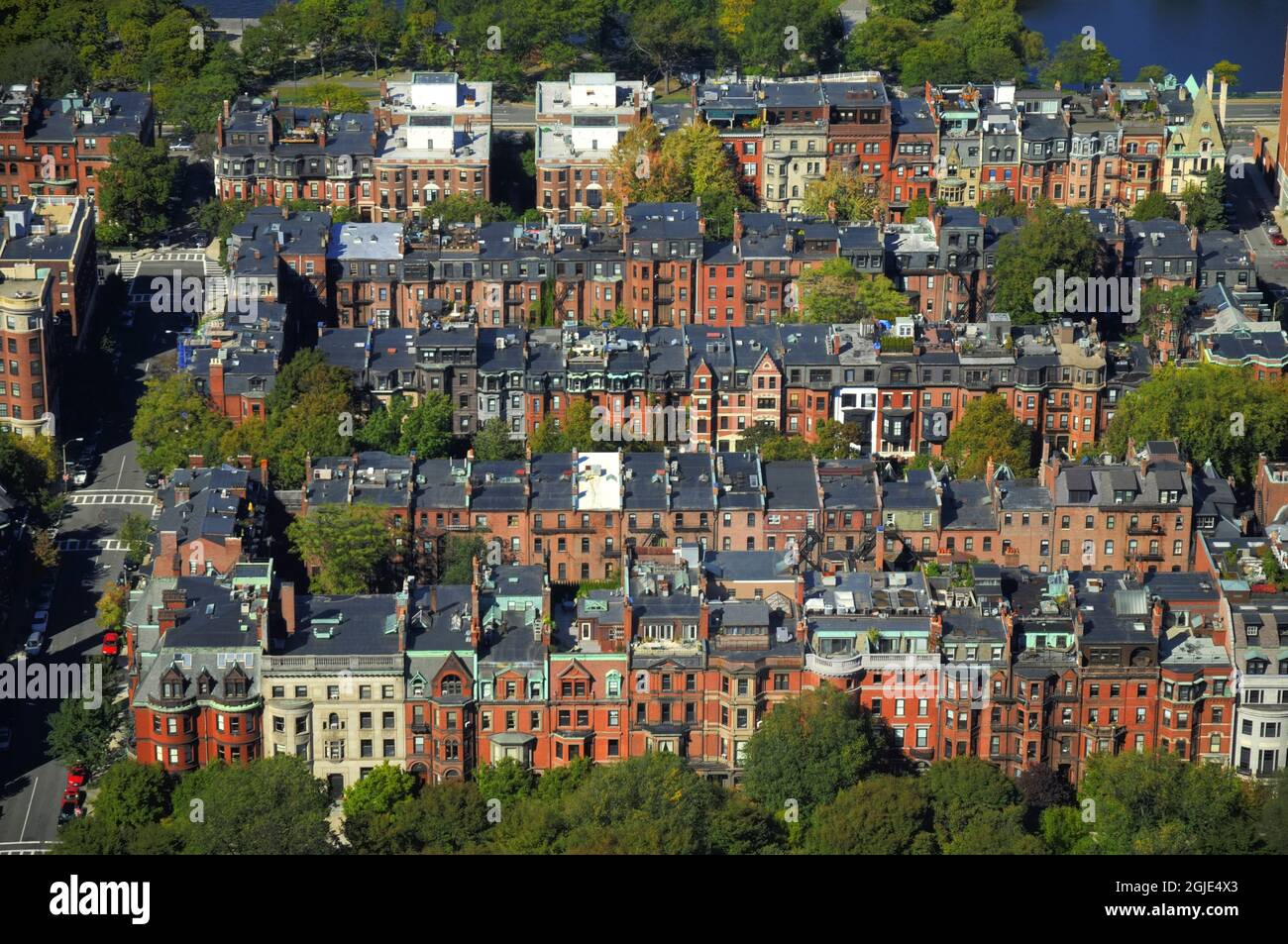 Enge Wohnverhältnisse in einem Viertel in Boston, Massachusetts Stockfoto