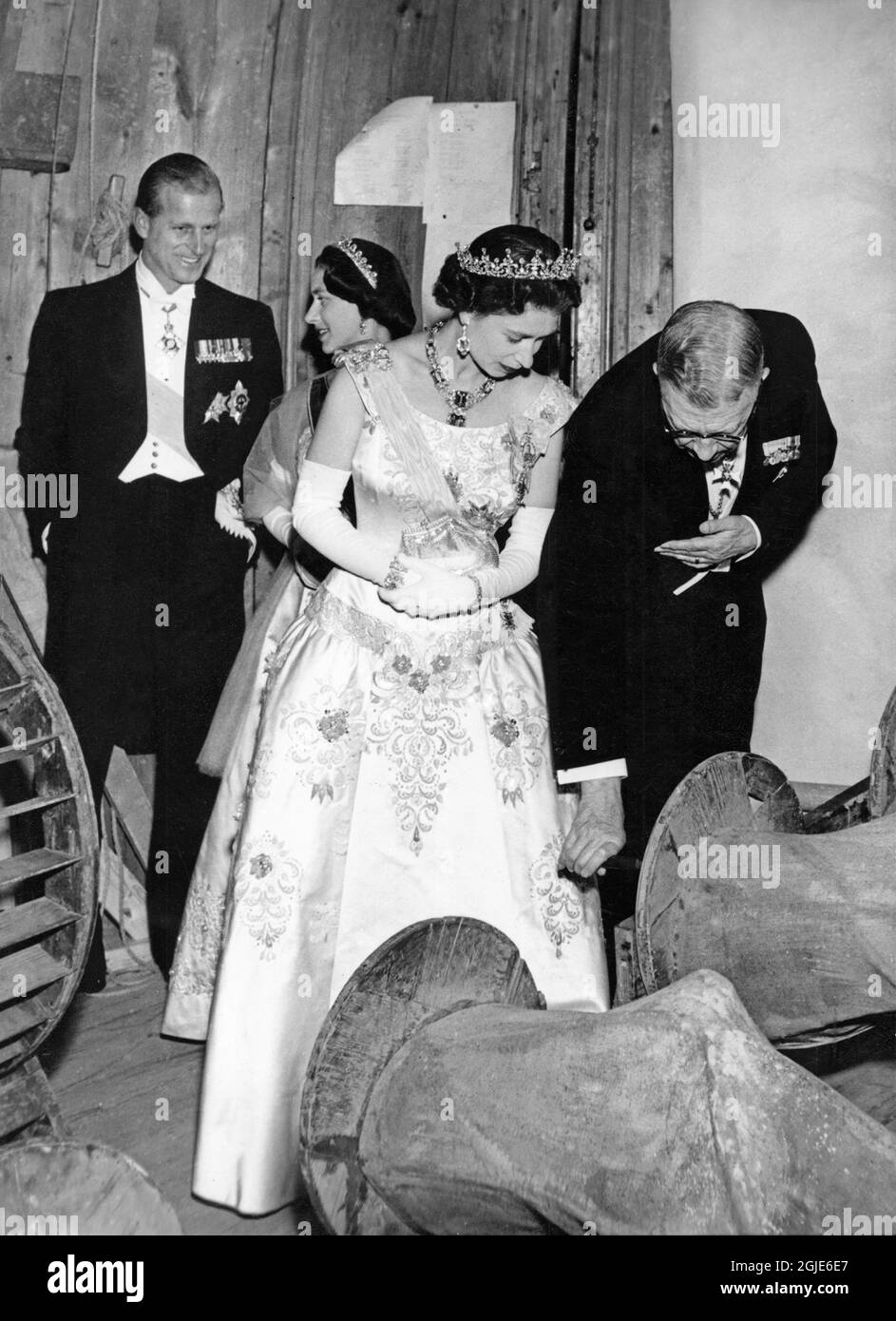Prinz Philip, Prinzessin Margaret, Königin Elisabeth II. Und König Gustaf VI. Adolf von Schweden im Drottningholm Palace Theatre während des Staatsbesuchs der Königin in Schweden am 14. Juni 1956. Foto: Aftonbladet / TT-Code 2512 Stockfoto