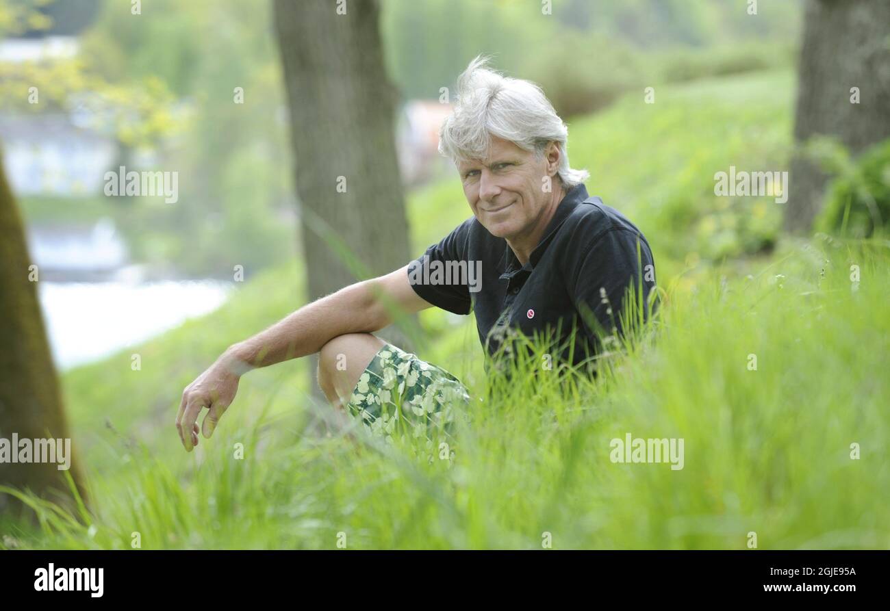 Tennislegende Bjorn Borg posiert vor seinem Herrenhaus. Stockfoto