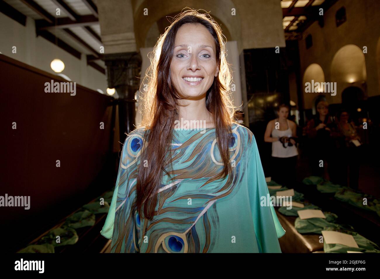 Deisgner Leila Hafzi trifft die Presse während der Oslo Fashion Week Stockfoto