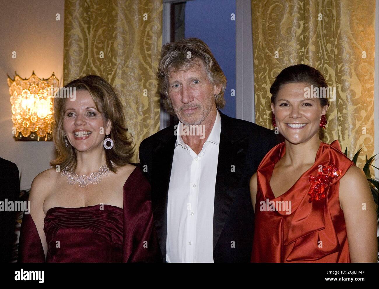 Polar Music Prize die amerikanische Sopranistin Renee Fleming, Roger Waters von der britischen Gruppe Pink Floyd und Kronprinzessin Victoria von Schweden während eines Banketts im Grand Hotel Stockfoto