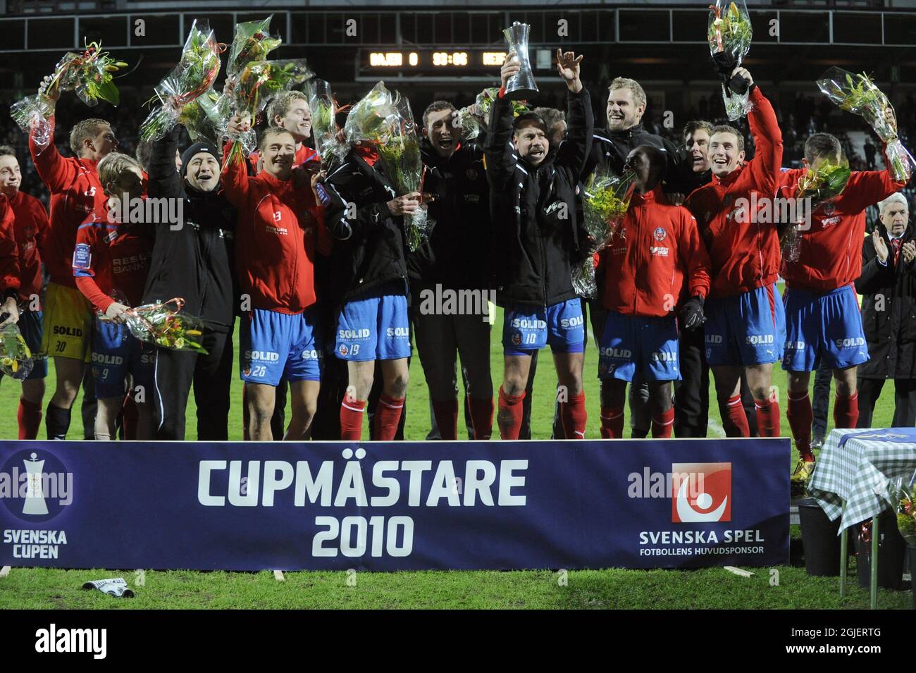 Helsingborgs IF-Spieler feiern ihren Sieg über Hammarby IF im schwedischen Pokalfinale. Stockfoto