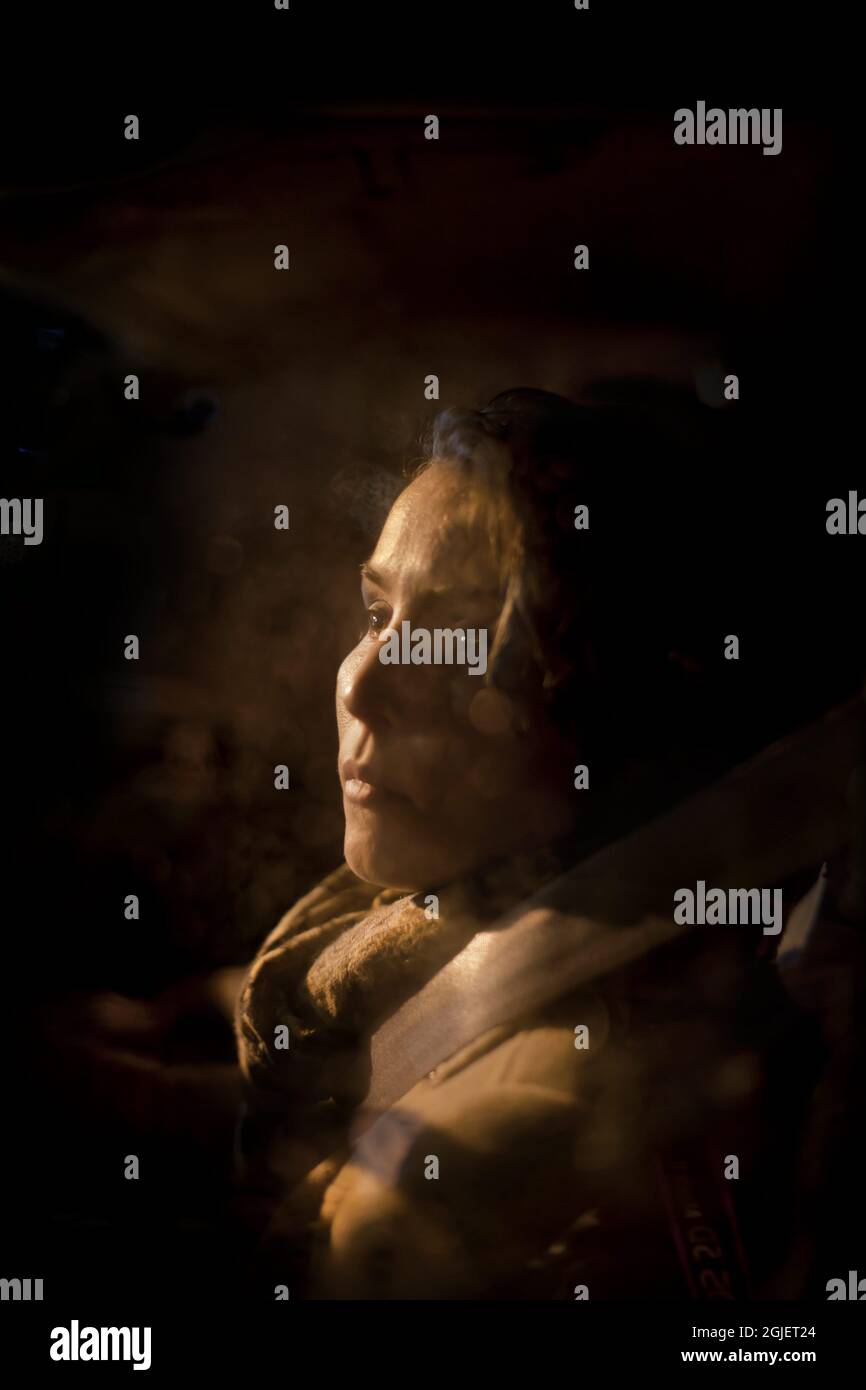 Noomi Rapace wird während der Dreharbeiten zum Film 'Beyond' in Stockholm, Schweden, 2010 gesehen. Regie führt Pernilla August. Stockfoto