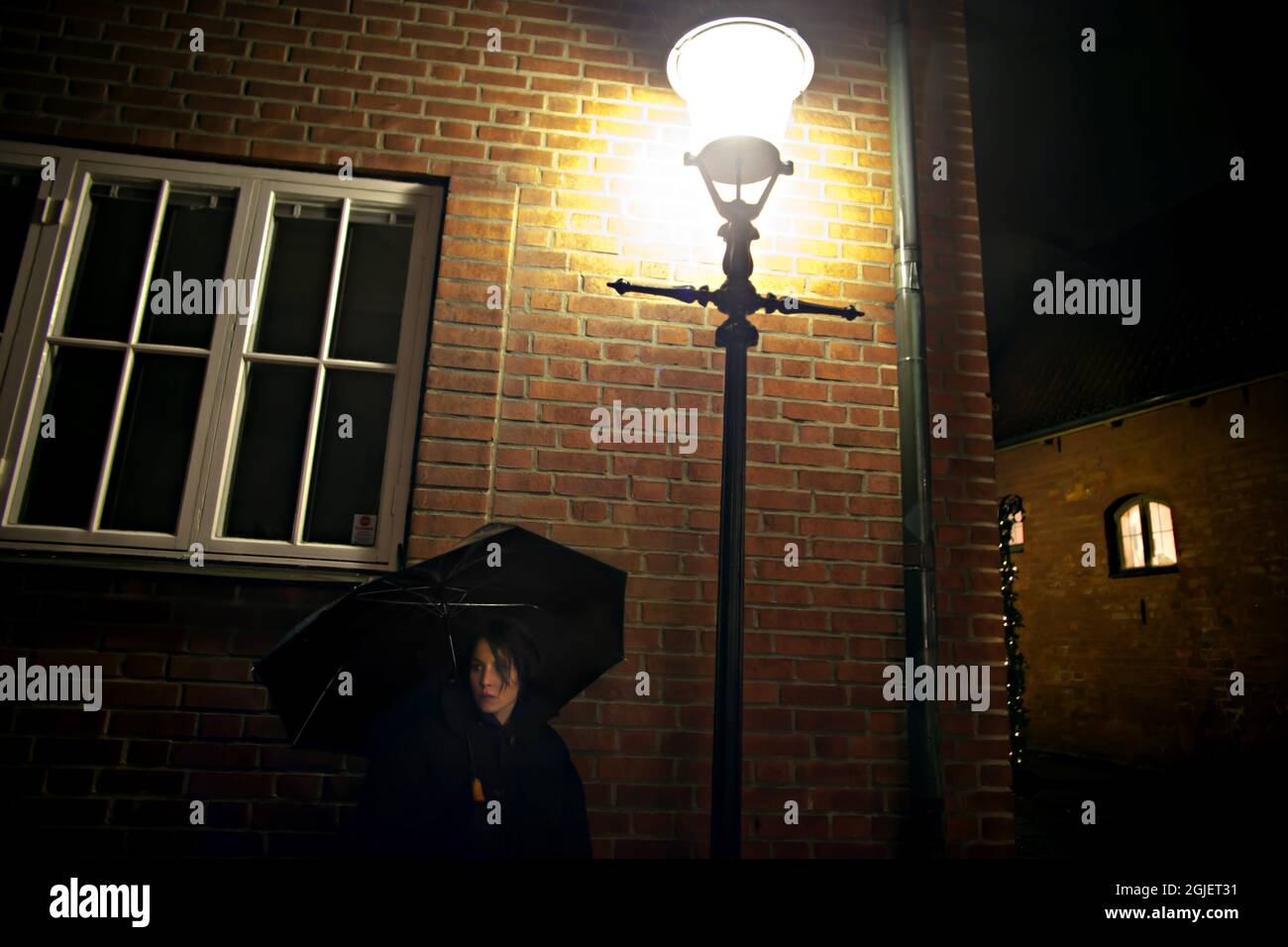 Noomi Rapace wird während der Dreharbeiten zum Film 'Beyond' in Stockholm, Schweden, 2010 gesehen. Regie führt Pernilla August. Stockfoto