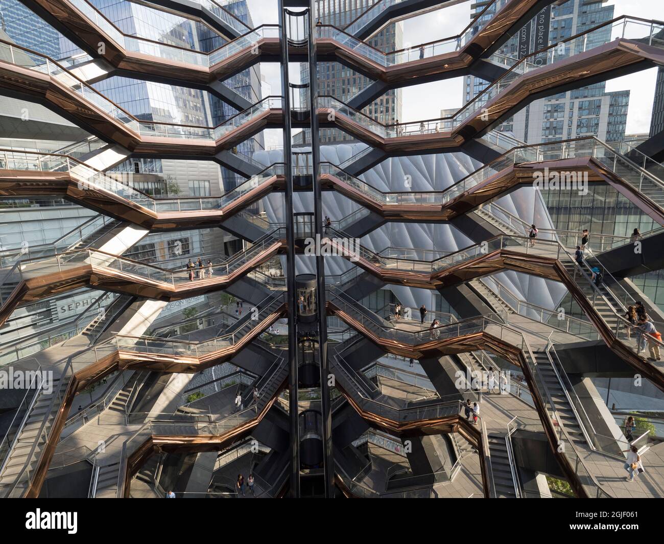 USA, New York, das Schiff bei Hudson Yards. Stockfoto