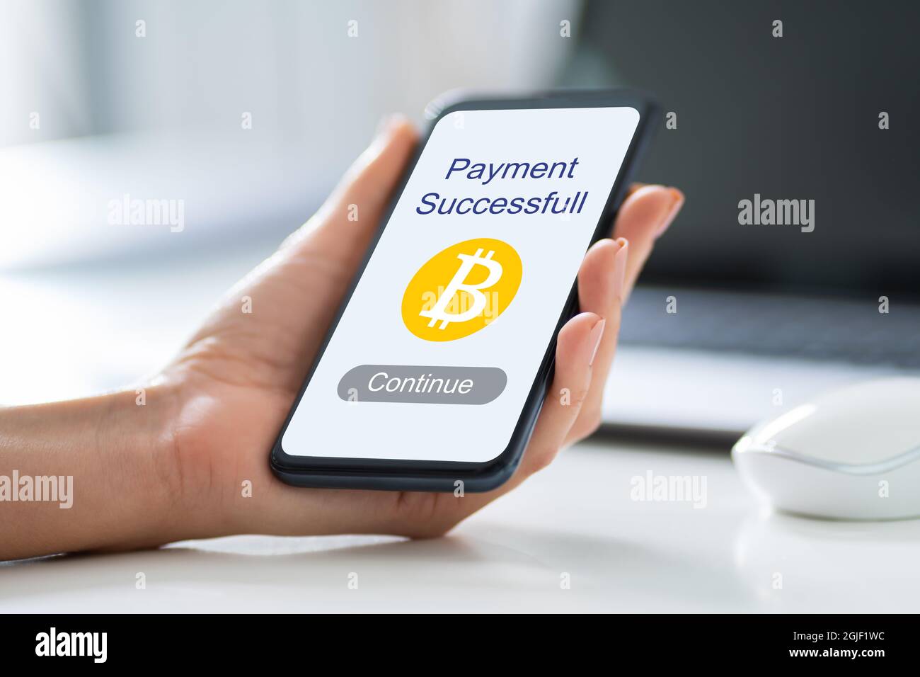 Online-Bitcoin-Zahlung Erfolgreich Und Geldtransfer Stockfoto