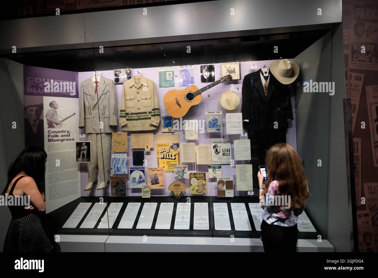 Ausstellung von Country Folk und Bluegrass Musik in der Rock and Roll Hall of Fame.Cleveland.Ohio.USA Stockfoto