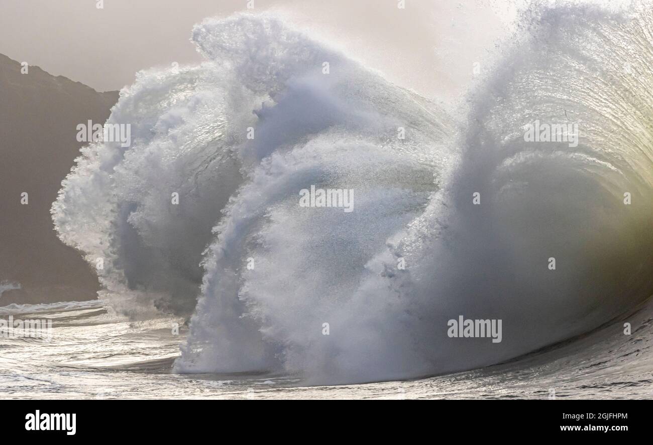 Washington State, King surfen im Cape Disappointment State Park. Stockfoto