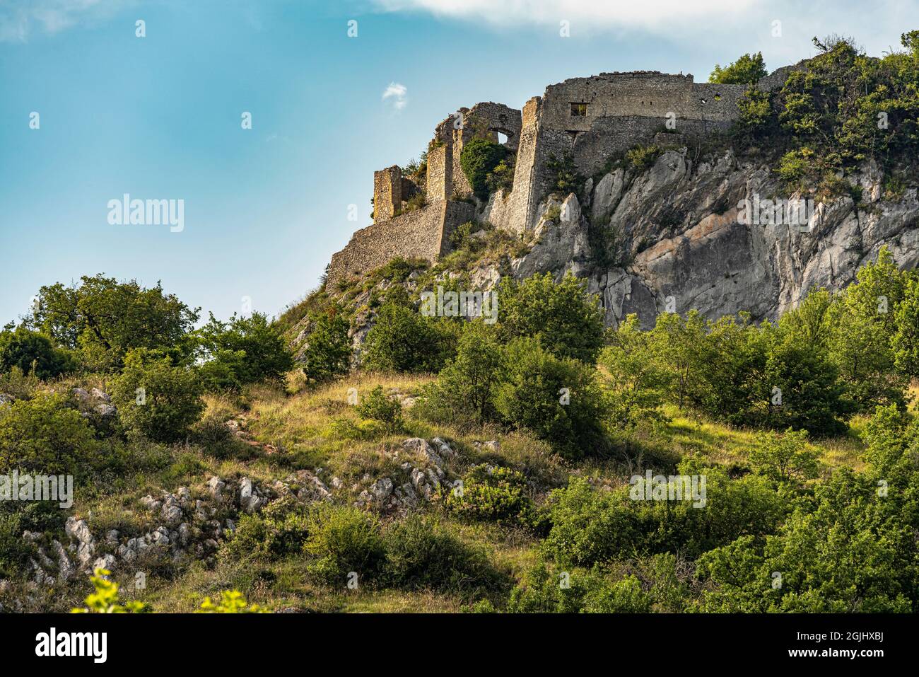 Die Bastille ist eine Militärfestung aus dem 19. Jahrhundert mit Blick auf die Stadt Grenoble. Es ist die Hauptattraktion von Grenoble. Auvergne-Rhône-Alps, Frankreich Stockfoto