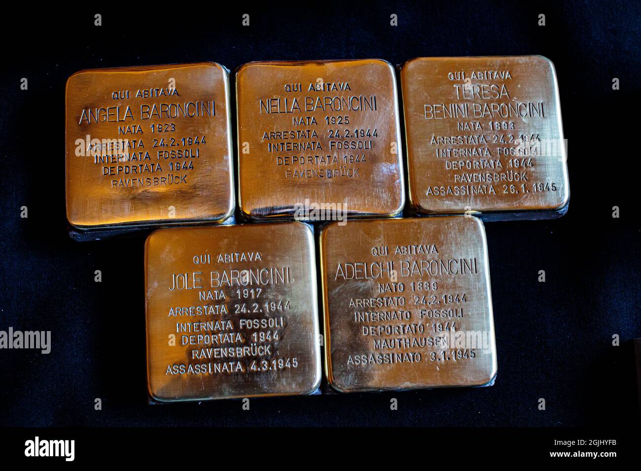 Bologna, ITALIEN. 08. Januar 2020. Stolpersteine sind in der Comune di Bologna während der Pressepemiere in Bologna zu sehen, Stockfoto