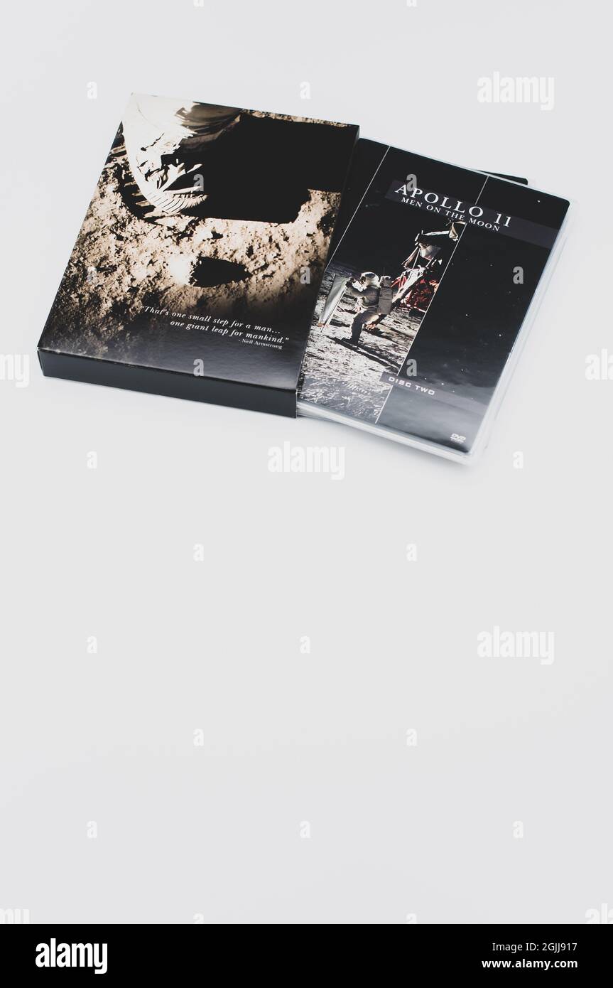 Apollo 11 Mondlandung dokumentarische DVD-Medien auf weißem Hintergrund Stockfoto