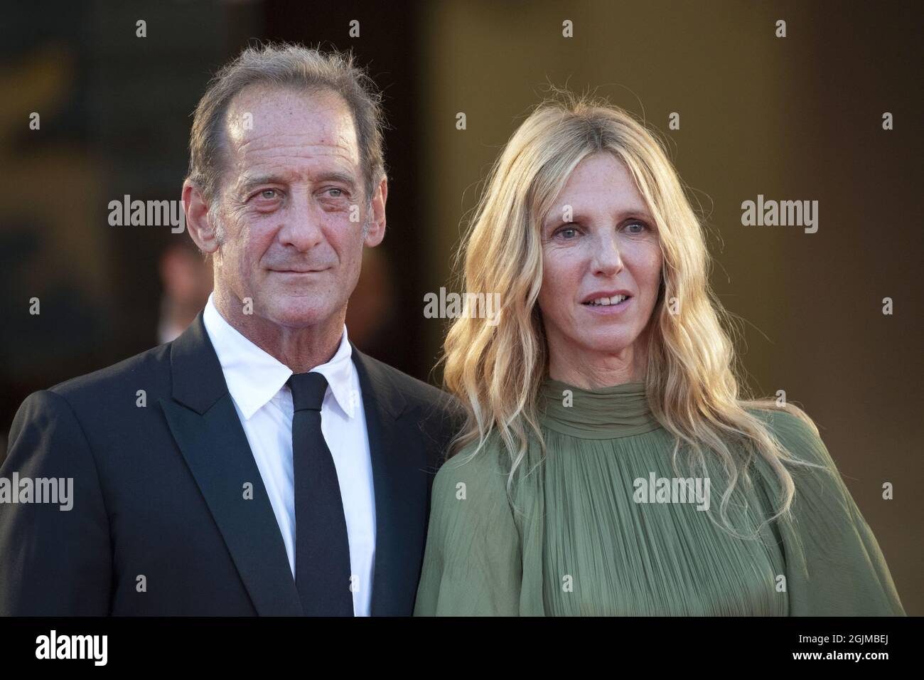 Vincent Lindon Und Sandrine Kiberlain Nahmen An Der Un Autre Monde Premiere Im Rahmen Der 78 Internationalen Filmfestspiele Von Venedig Am 09 September 2021 In Venedig Italien Teil Foto Von Paolo Cotello Imagespace Sipa