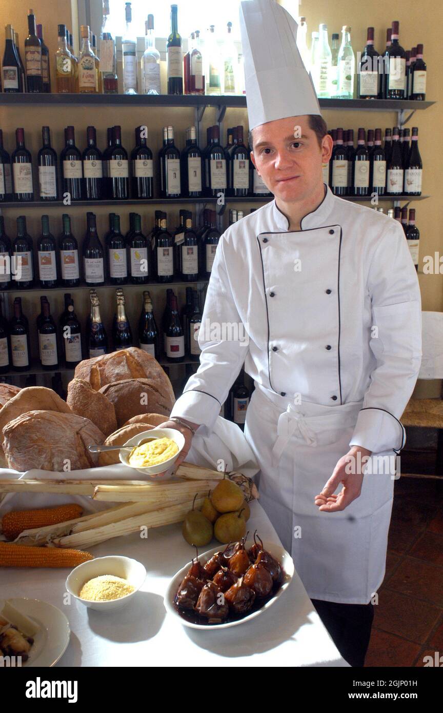 Magliano Alfieri (Cuneo, Piemont, Italien), das Restaurant des Bauernhofes Cascina del Cornale Stockfoto