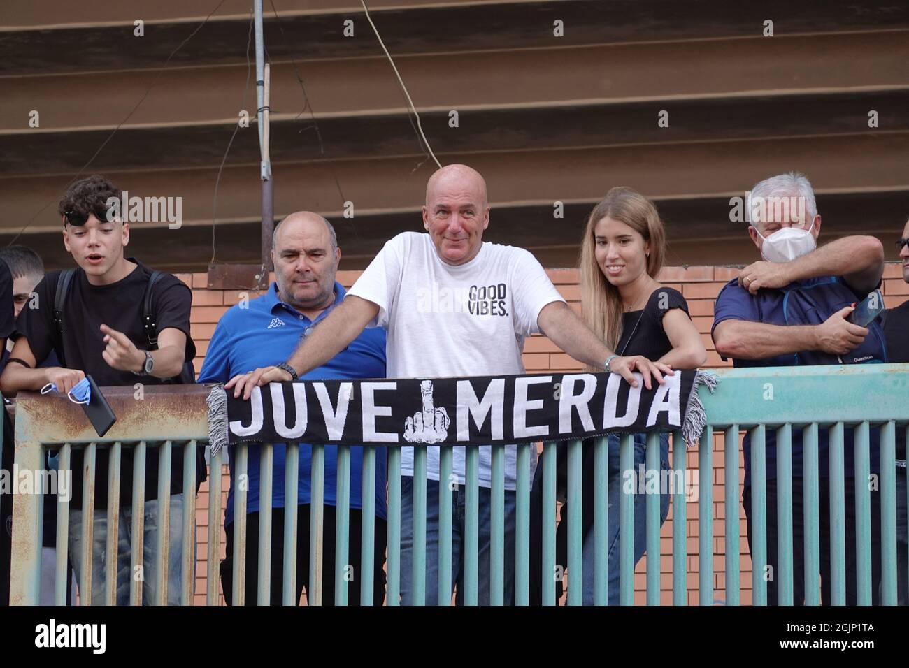 Neapel, Kampanien, Italien. Juli 2019. Während des italienischen Serie A Fußballmatches SSC Napoli gegen FC Juventus am 11. September 2021 im Diego Armando Maradona Stadium in Neapel.im Bild: Supporter Naples (Bildnachweis: © Fabio Sasso/ZUMA Press Wire) Stockfoto