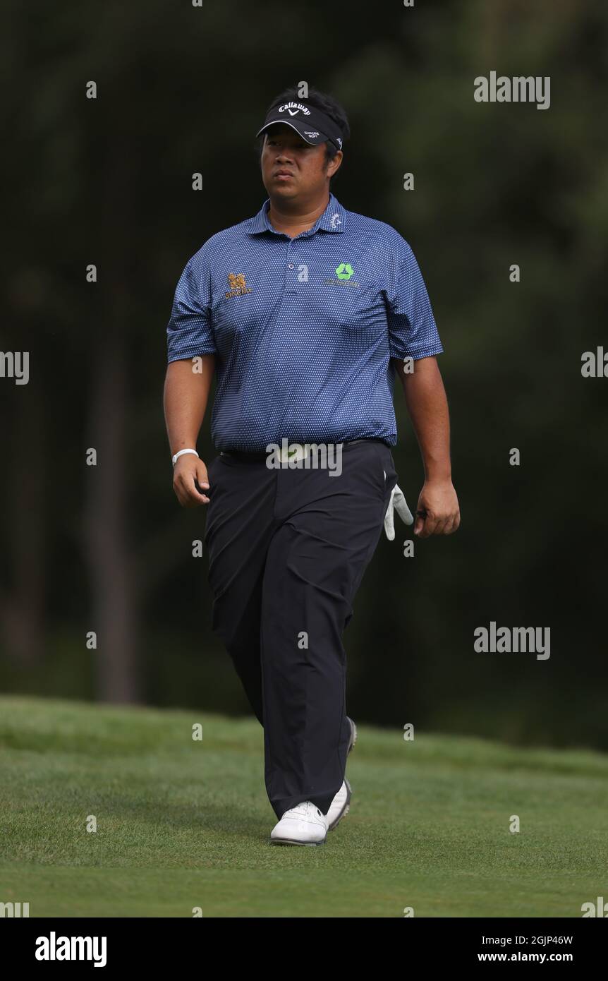 Thailands Kiradech Aphibarnrat am 4. Tag der BMW PGA Championship im Wentworth Golf Club, Virginia Water. Bilddatum: Samstag, 11. September 2021. Stockfoto