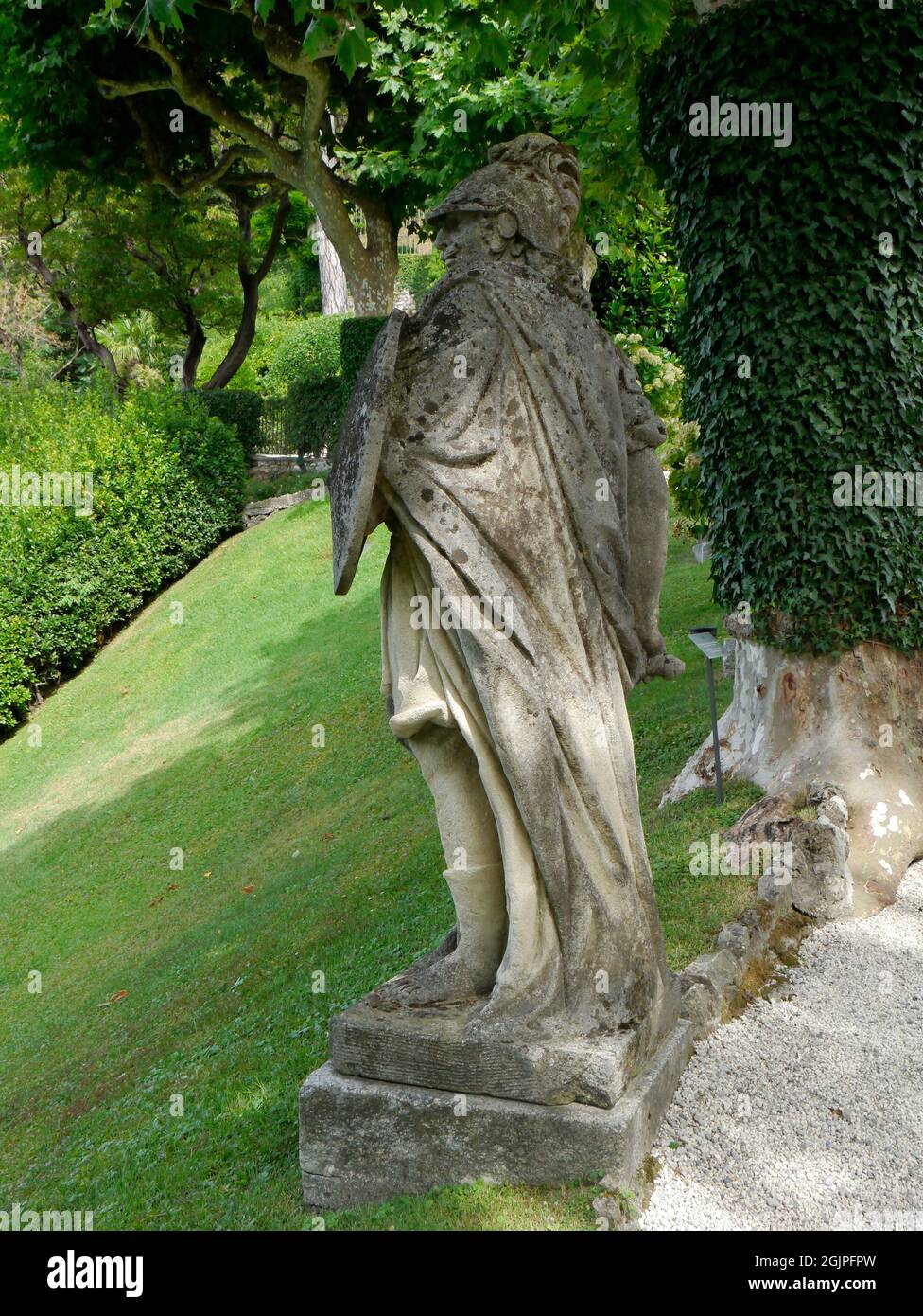 Statue in den Gärten der Villa Balbianello, Comer See, Lombardei, Italien, Stockfoto