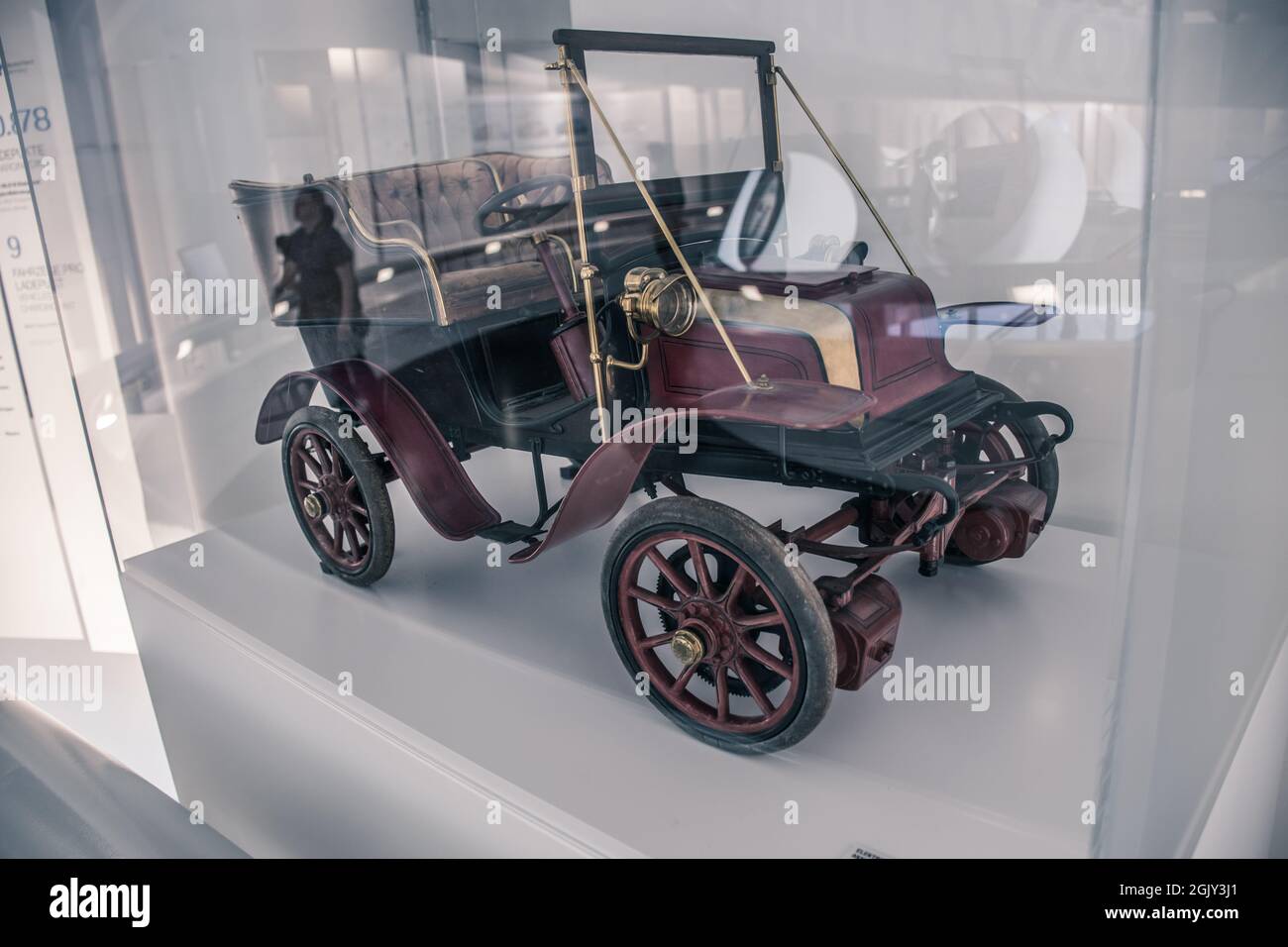 BMW i steht für eine gesunde und zukunftsorientierte Bedeutung der nachhaltigen premium Mobilität: Elektroantrieb, innovativen Material Stockfoto