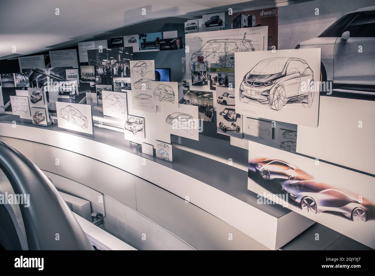 BMW i ein Pionier der nachhaltigen und innovativen Mobilität schon heute: Futuristische Mobilitätskonzepte und -Services, visionäres Design und konsequentes Design Stockfoto