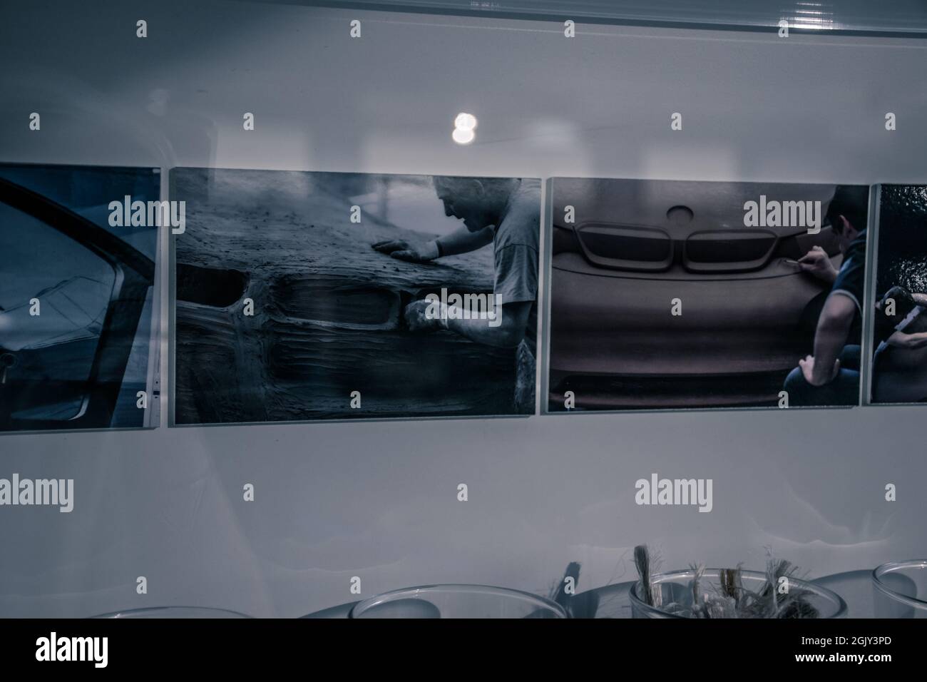 BMW i ein Pionier der nachhaltigen und innovativen Mobilität schon heute: Futuristische Mobilitätskonzepte und -Services, visionäres Design und konsequentes Design Stockfoto