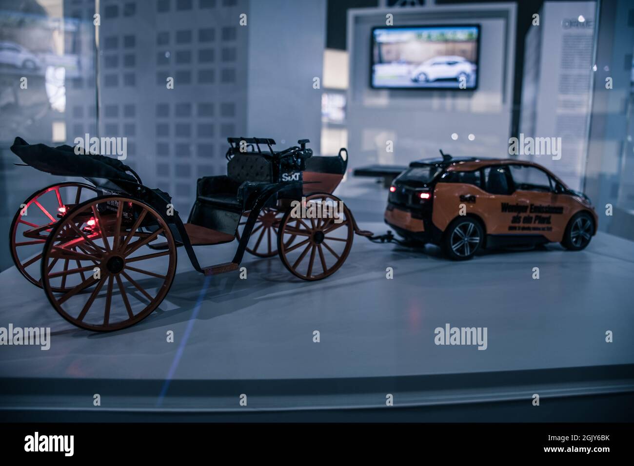 BMW i steht für eine gesunde und zukunftsorientierte Bedeutung der nachhaltigen premium Mobilität: Elektroantrieb, innovativen Material Stockfoto