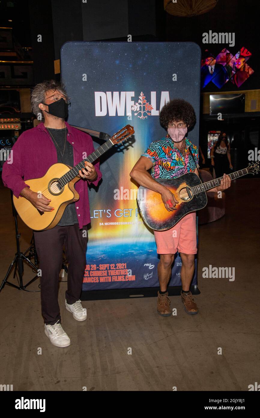 Los Angeles, USA. September 2021. Shawn Harris und Jon Devoto spielen 24. Jährliche Tänze mit Filmen Festival Music Videos Premiere von 'Bleeding Audio' von Spielen im TCL Chinese Theatre, Los Angeles, CA am 11. September 2021 Credit: Eugene Powers/Alamy Live News Stockfoto