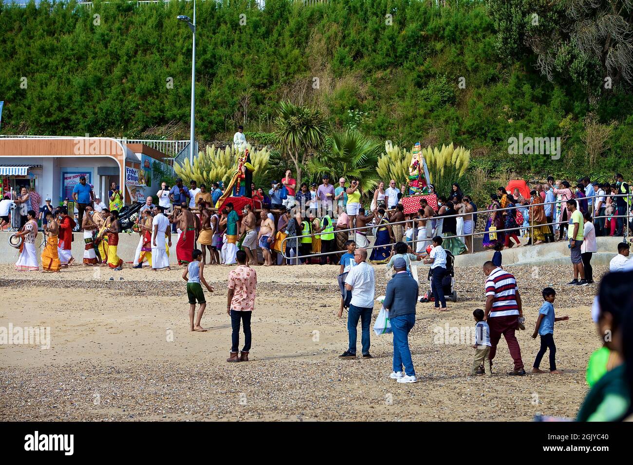 Dies ist der letzte Tag von Chathurtho, wo Lord Ganesh in das Meer eingetaucht ist. Stockfoto