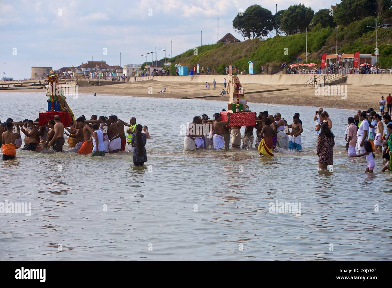 Dies ist der letzte Tag von Chathurtho, wo Lord Ganesh in das Meer eingetaucht ist. Stockfoto