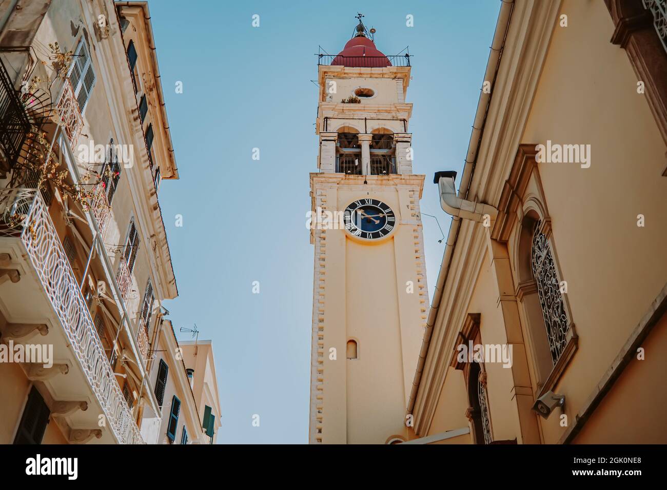 Korfu, Griechenland - September 2021, KATHEDRALE DES HEILIGEN SPIRIDON AUF DER INSEL, Kerkyra. Stockfoto