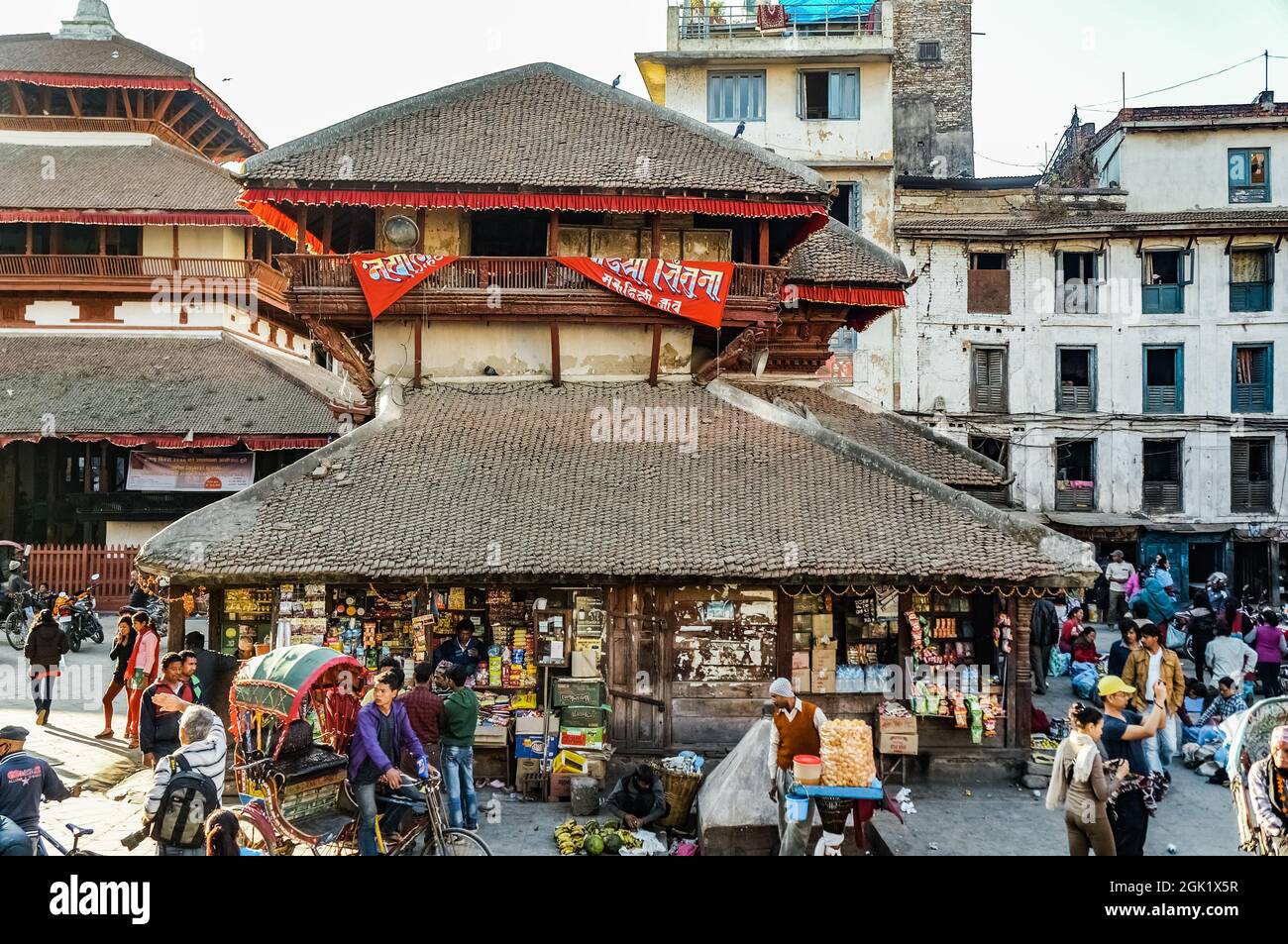 Lakshmi Narayan Tempel (auch bekannt als Garud Narayan Tempel) auf dem Kathmandu Durbar Platz, vor dem Erdbeben in Nepal im April 2015 Stockfoto